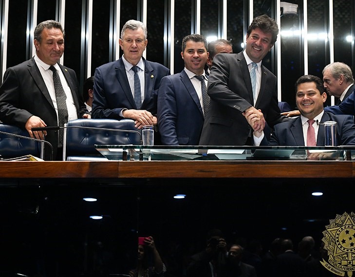 Senado aprova projeto do Revalida