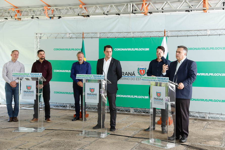 Paraná vai ampliar estrutura hospitalar. Estimativa é de dez mil casos