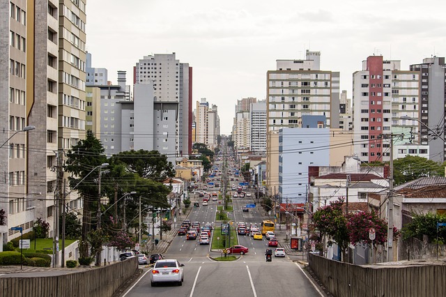 Medidas de controle da pandemia são prorrogadas em Curitiba