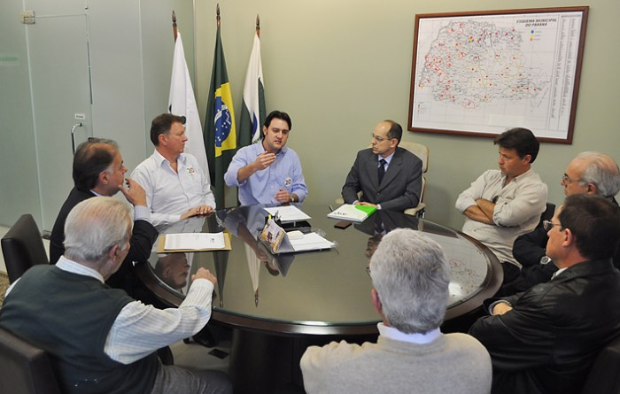 AMP inicia série de reuniões com candidatos a prefeito de Curitiba