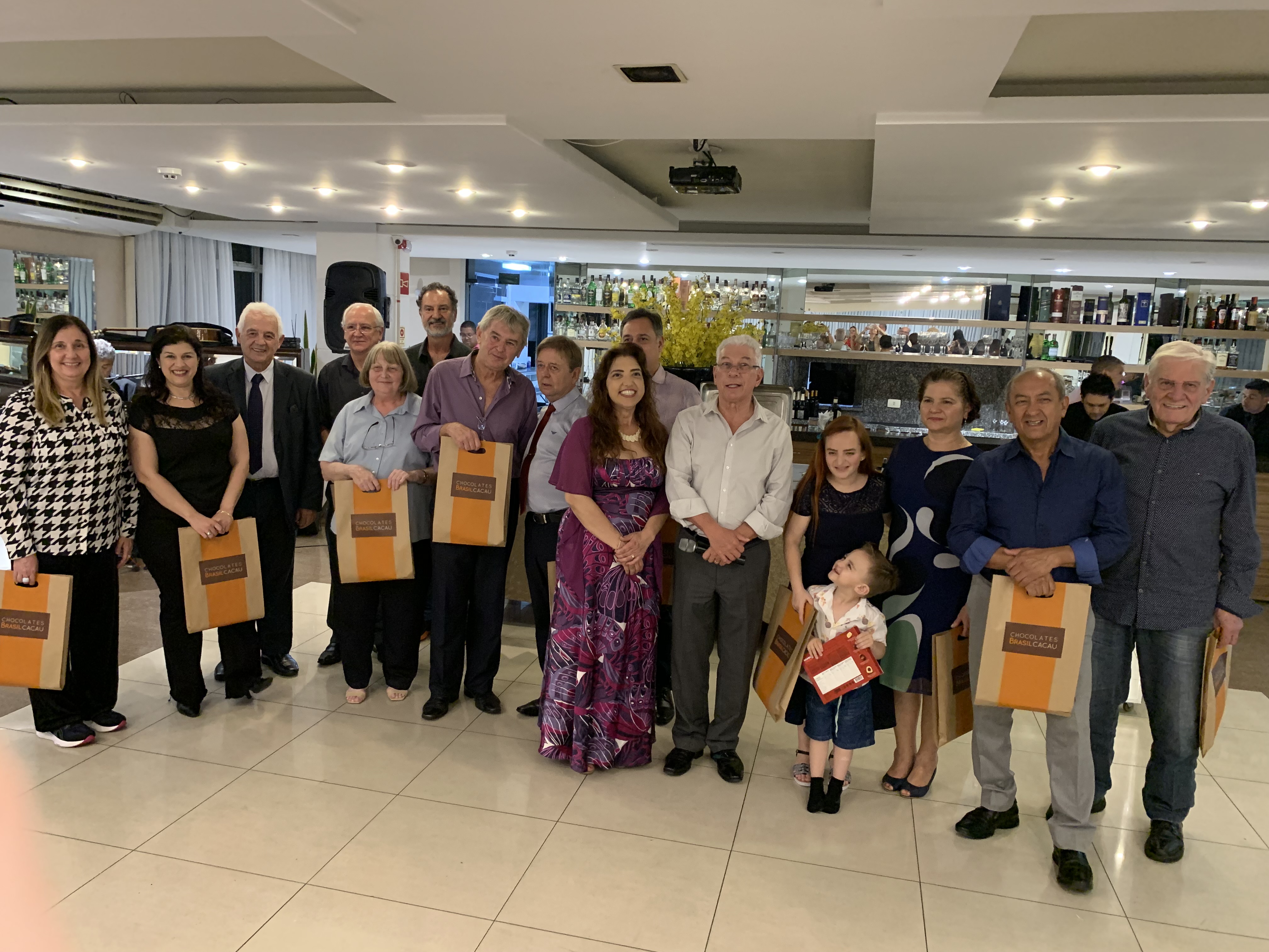 Associados aniversariantes do trimestre recebem homenagem