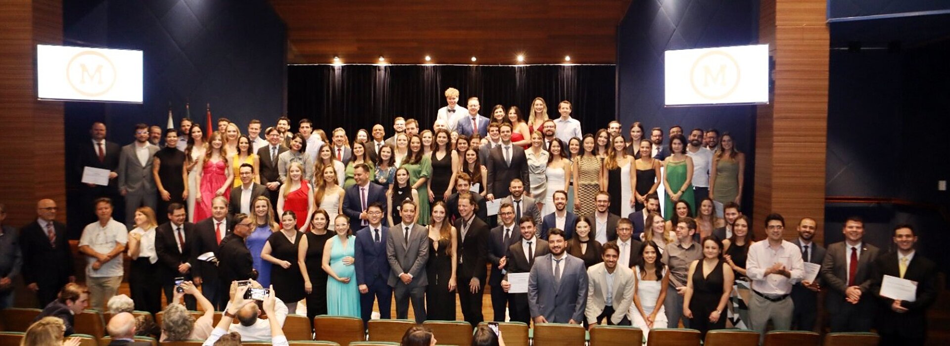 Hospital Mackenzie celebra na AMP formatura de nova turma de residência médica