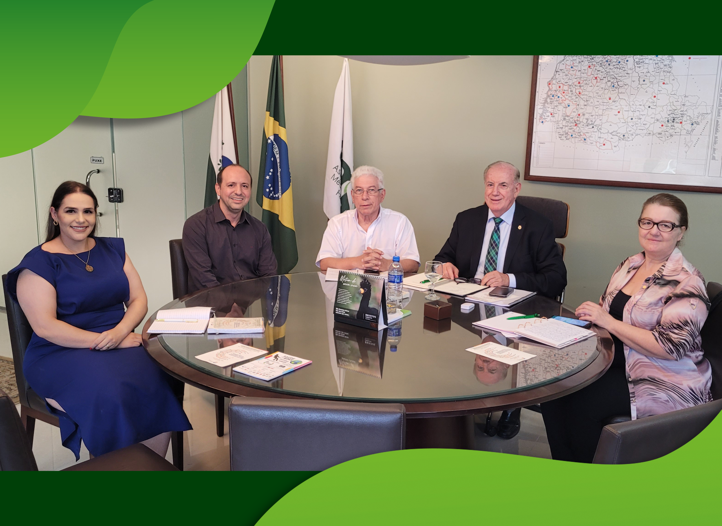 AMP recebe organizadores do 7º Congresso Paranaense de Saúde Pública Coletiva