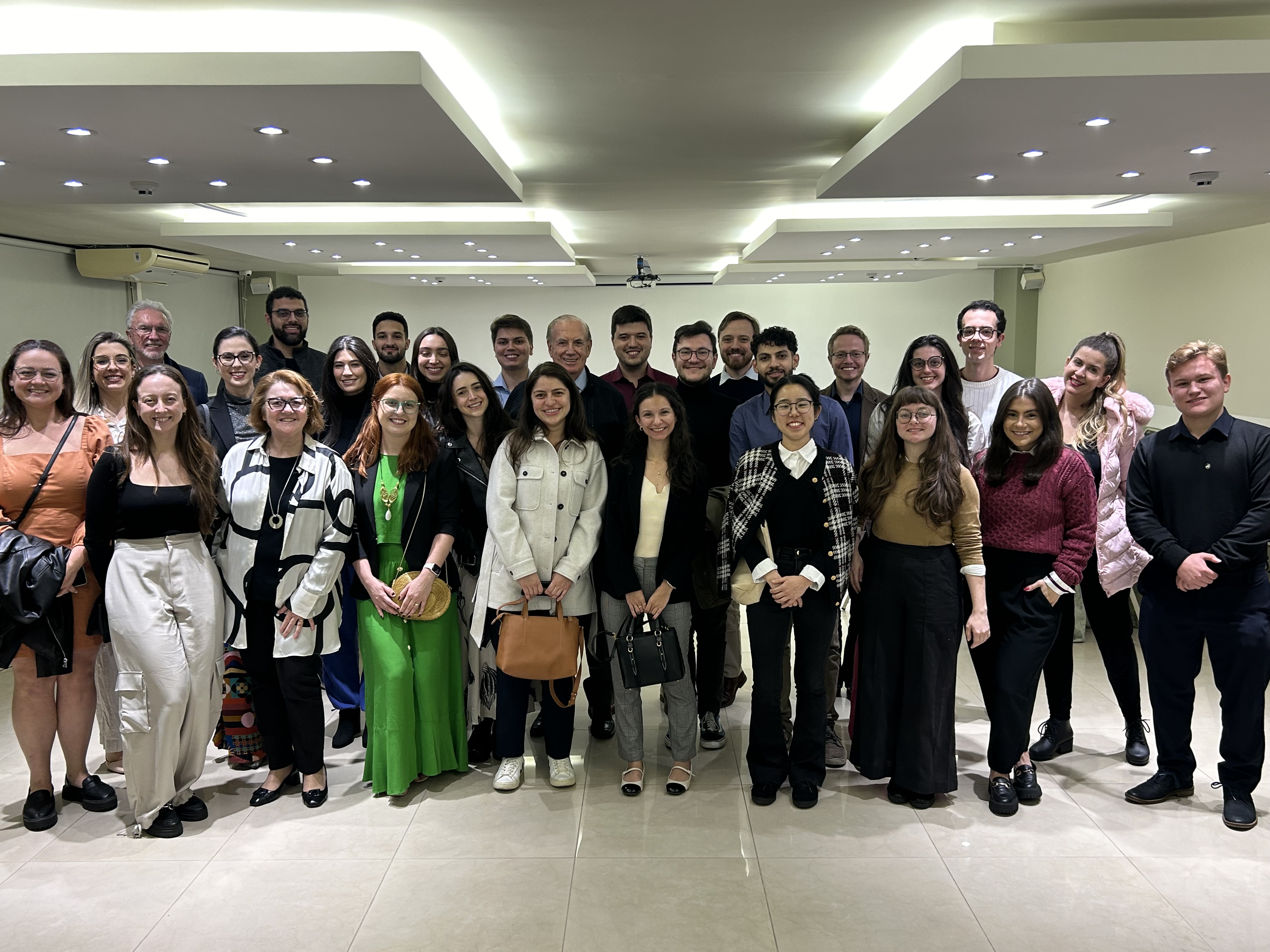 AMP realiza segundo workshop “Construção da Visão do Futuro” em Curitiba