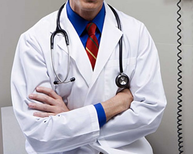 Com contratos irregulares, médicos suspendem atendimento a Planos de Saúde
