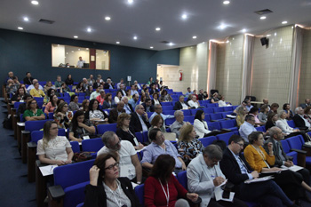 Entidades debatem a implementação dos três anos em residências de pediatria