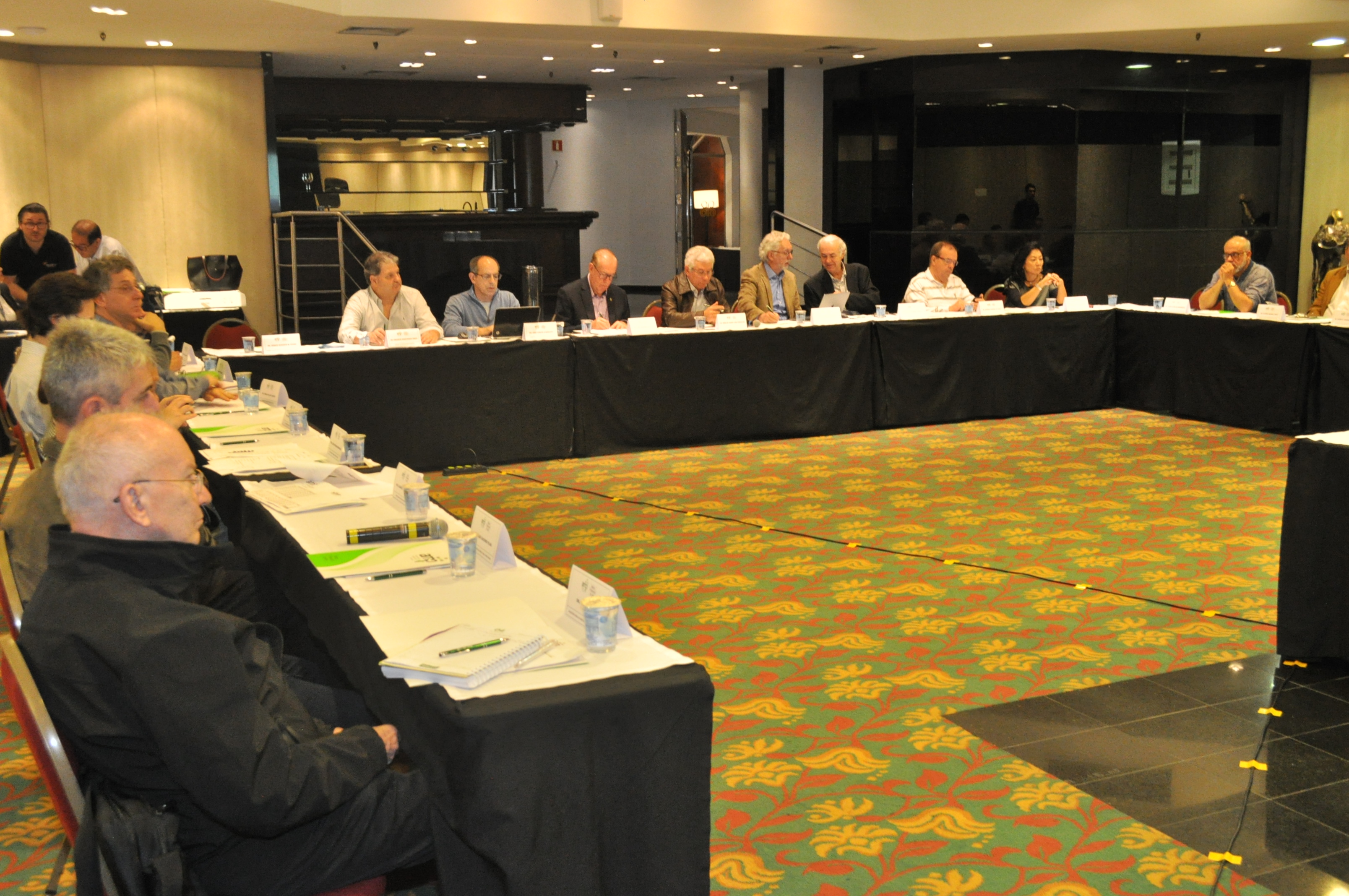 AMP realiza reunião do Conselho Deliberativo e avança em projetos