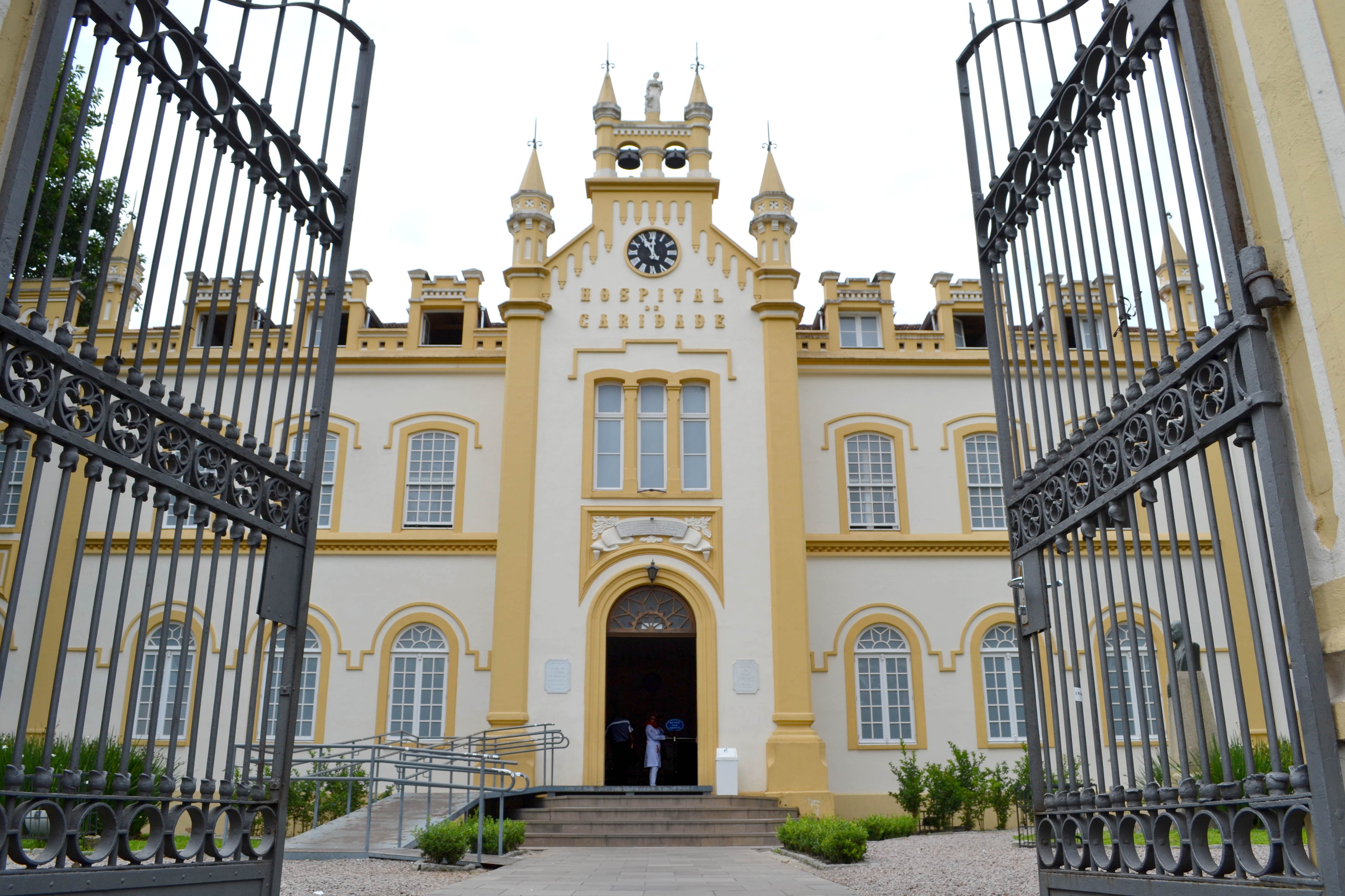 Evento celebra 35 anos de transplantes renais na Santa Casa