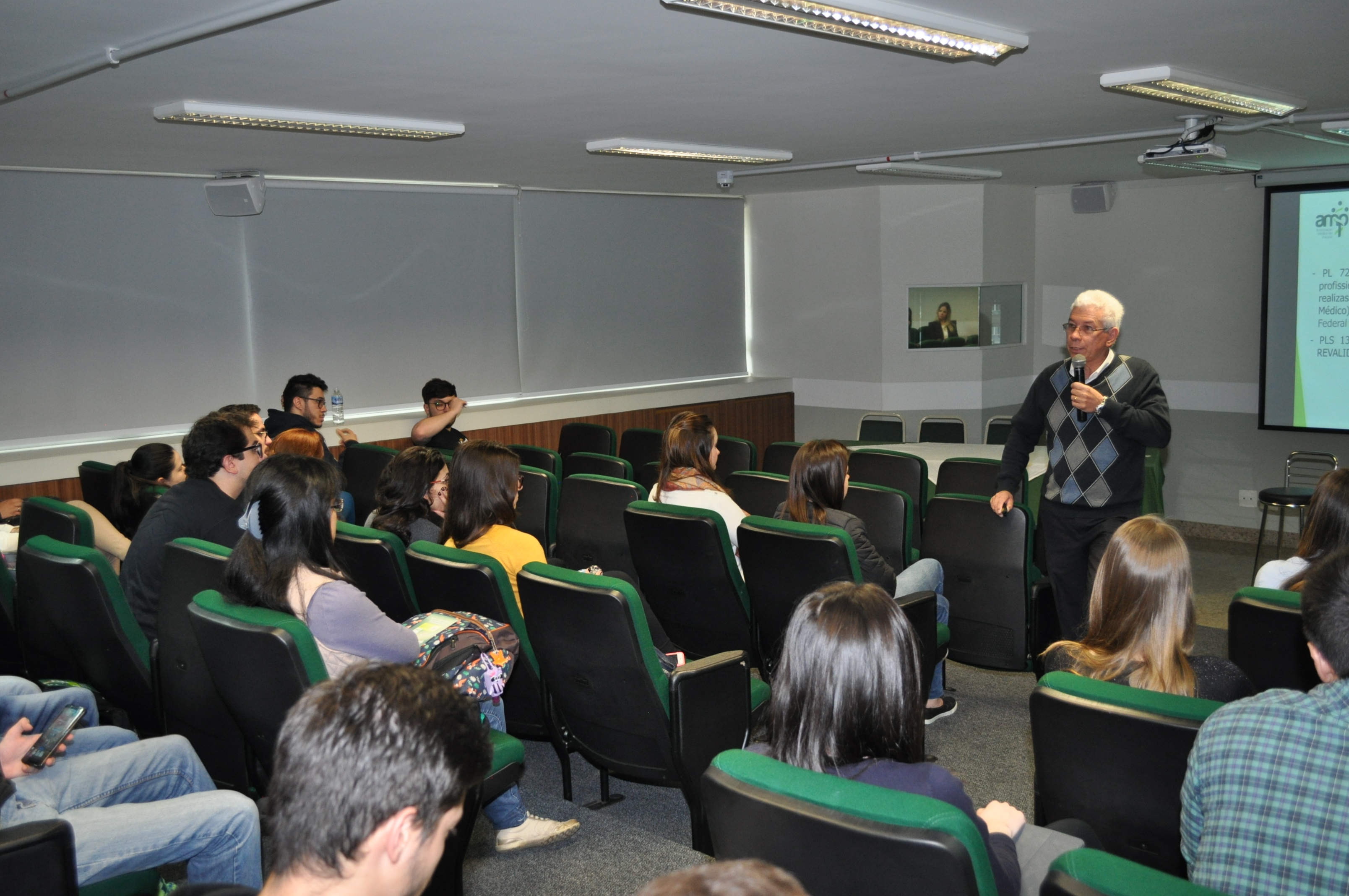 AMP realiza com sucesso mais uma Semana Acadêmica para alunos de Medicina