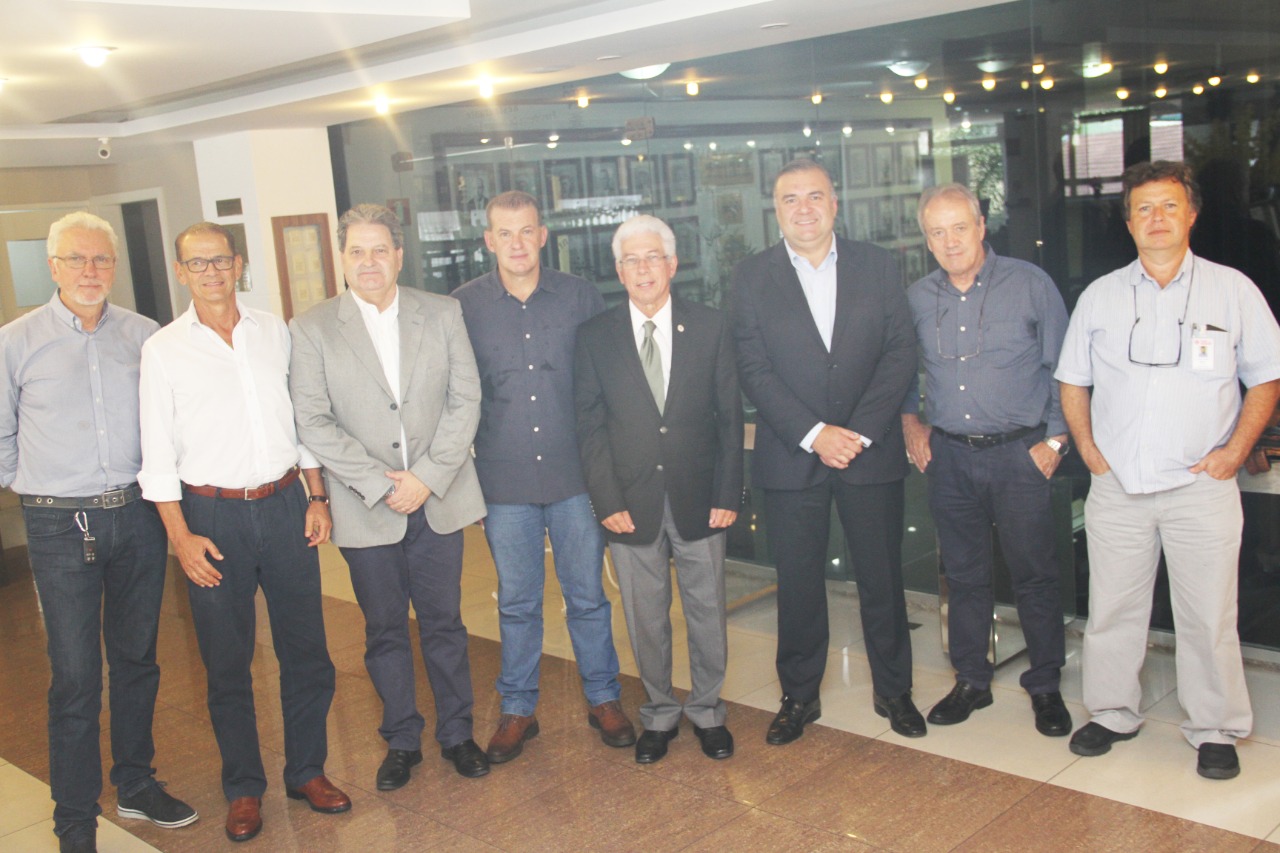 Leprevost e Roman visitam a AMP e  reforçam compromisso com a saúde