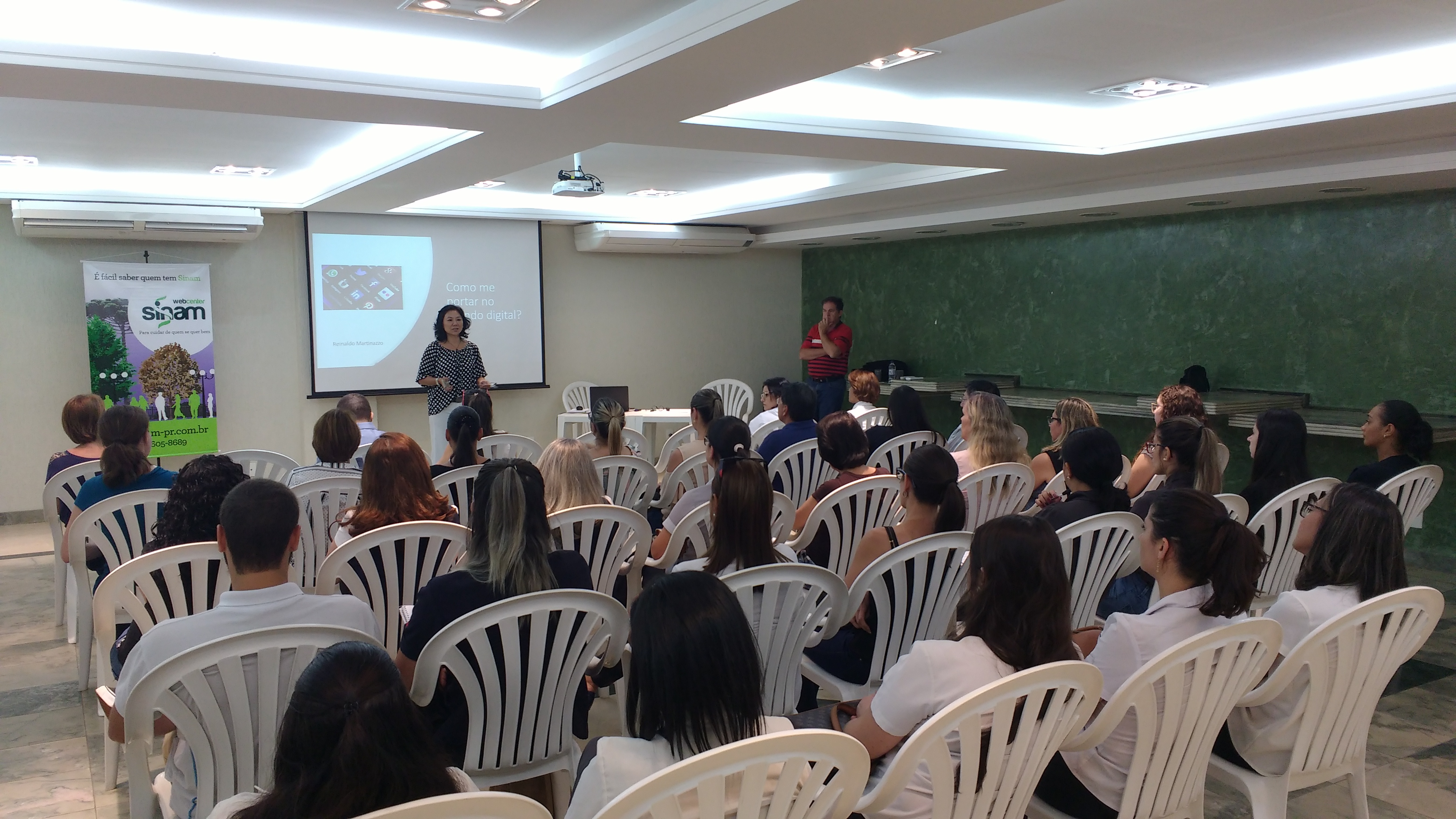 Secretárias recebem treinamento para atender Sinam em Londrina